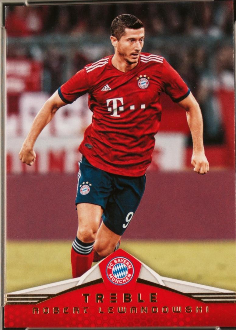 Robert Lewandowski #19 2018 Panini Treble Soccer