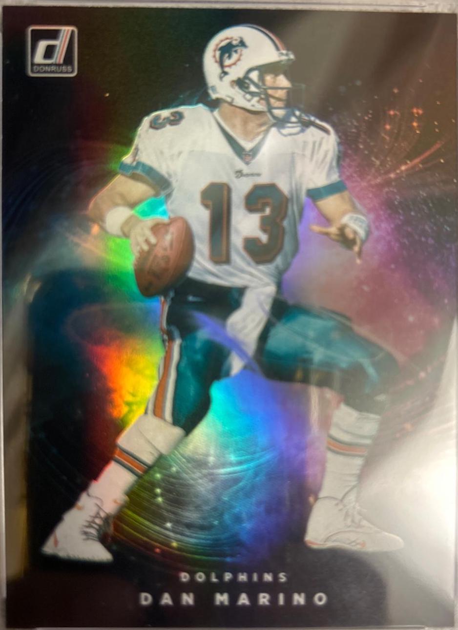 Dan Marino #NM-DMA Football Cards 2021 Panini Donruss Night Moves