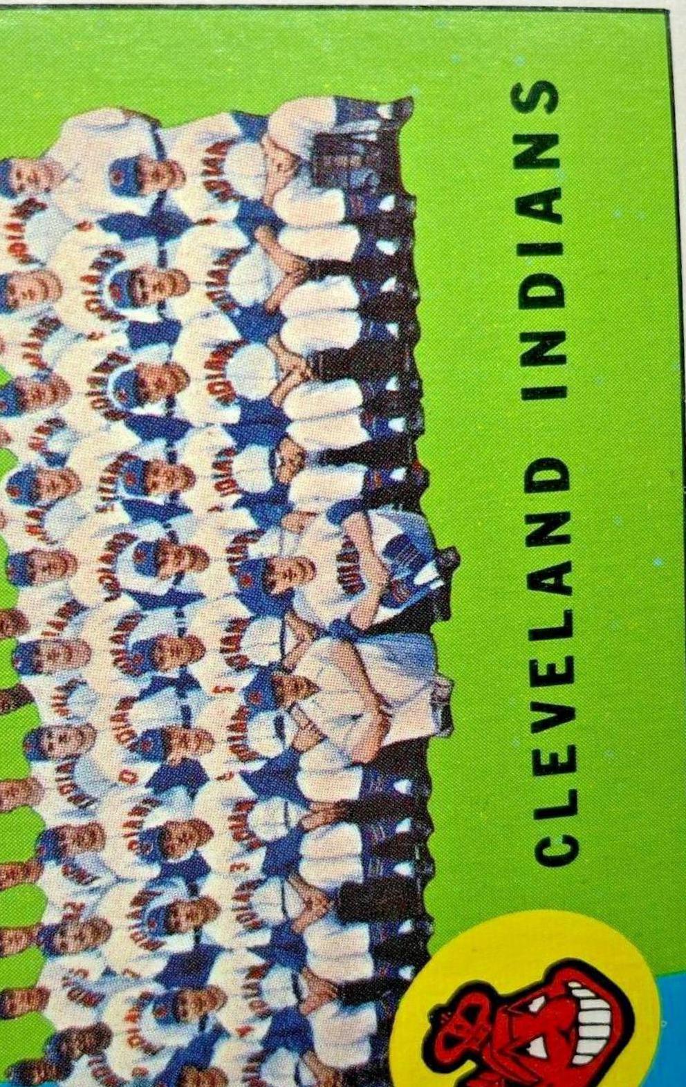 1963 Topps Indians Team #451 card