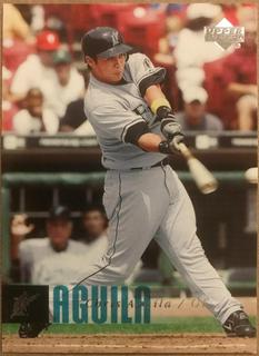 Chris Aguila