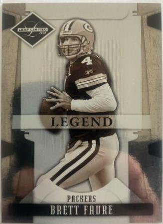 Brett Favre #113 Football Cards 2008 Leaf Limited