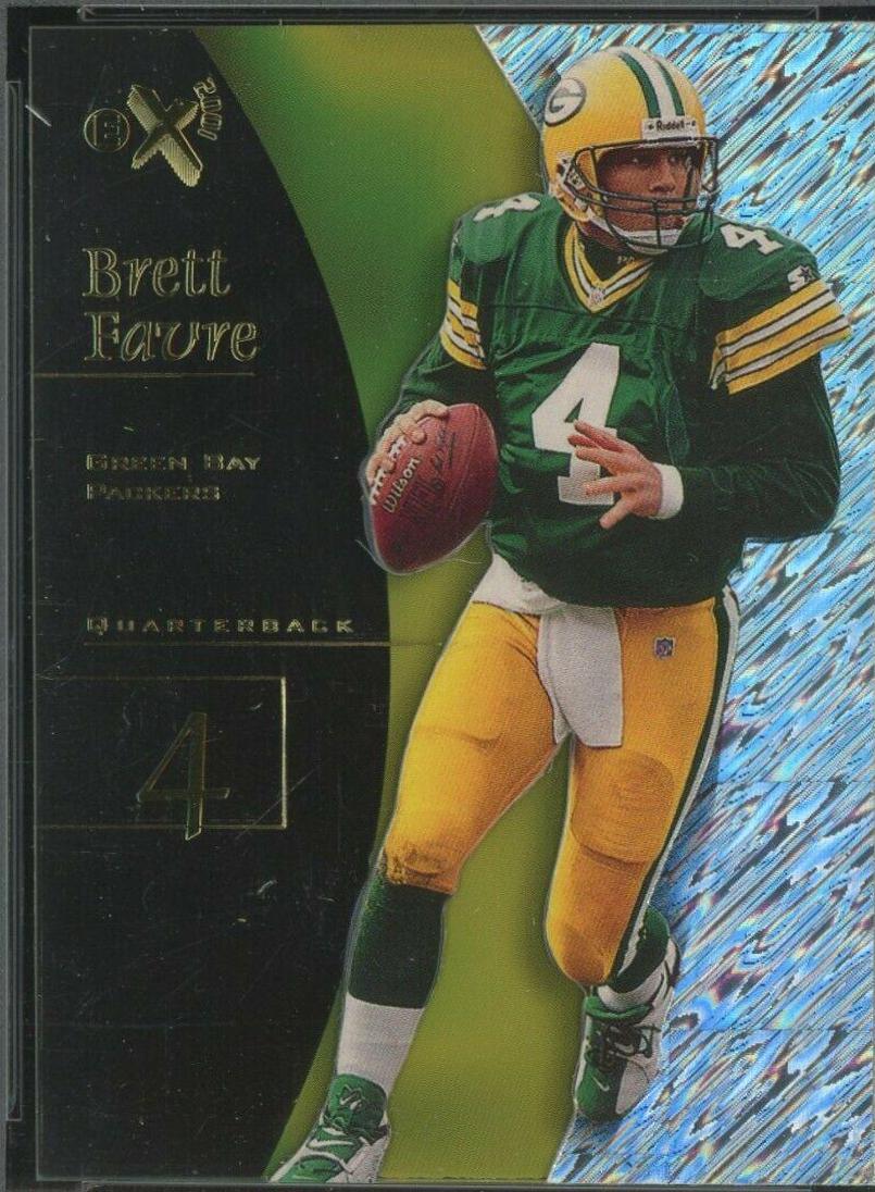 Brett Favre #4 Football Cards 1998 Skybox E X2001