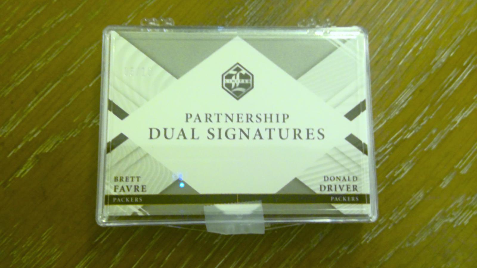 Brett Favre & Donald Driver #PD-GB Football Cards 2022 Panini Limited Partnership Duals Booklet