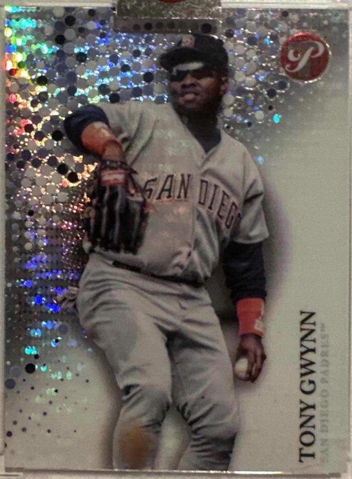 Tony Gwynn [Encased Refractor] #69