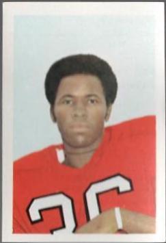 Ken Reaves #11 Football Cards 1972 NFLPA Wonderful World Stamps