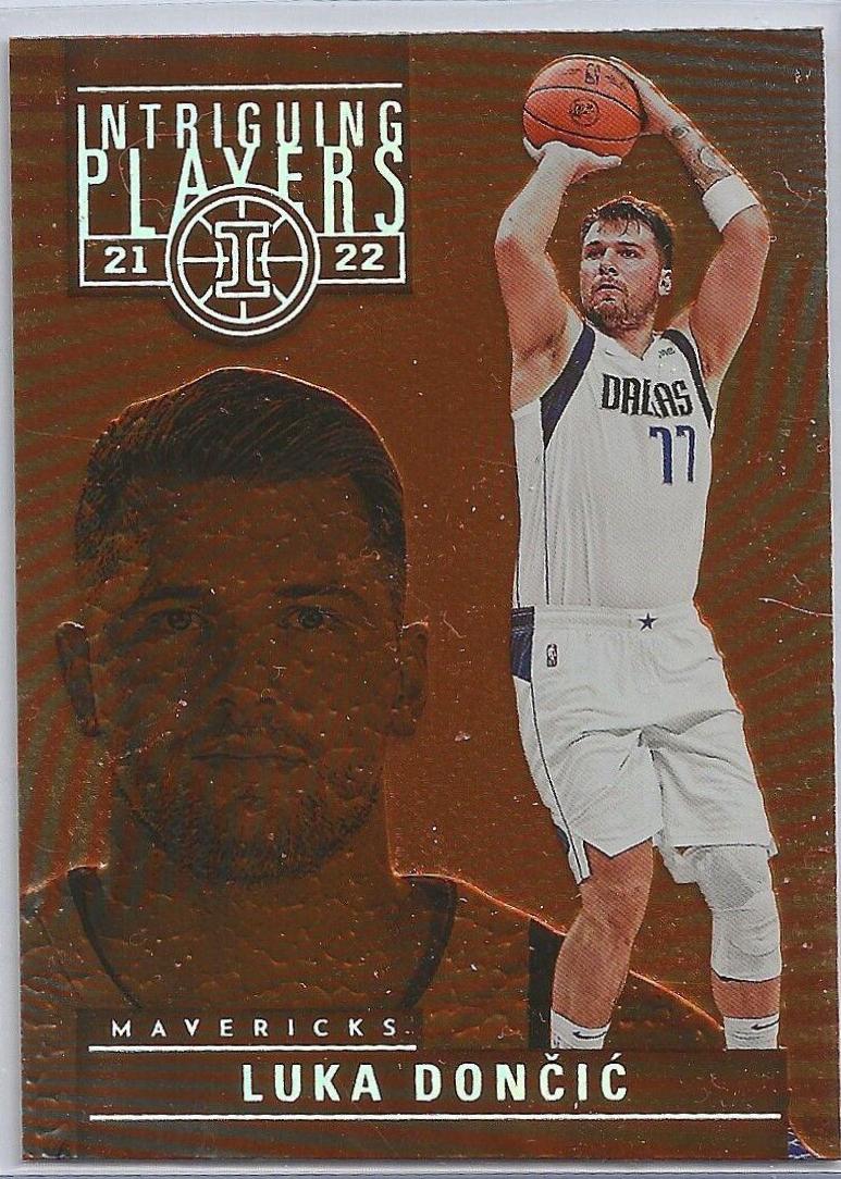 Luka Doncic [Gold] #9