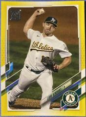 Liam Hendriks [Yellow] #80 Baseball Cards 2021 Topps Prices