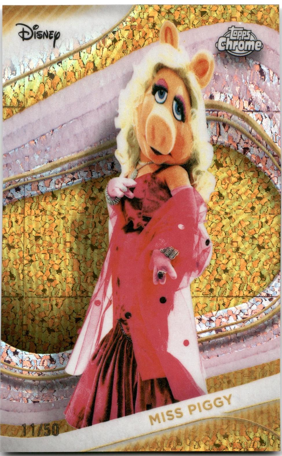 Miss Piggy [Gold Diamonds Refractor] #123