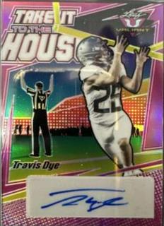 Travis Dye