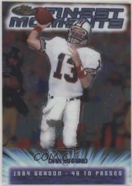 Dan Marino #FM4 Football Cards 2000 Topps Finest Moments
