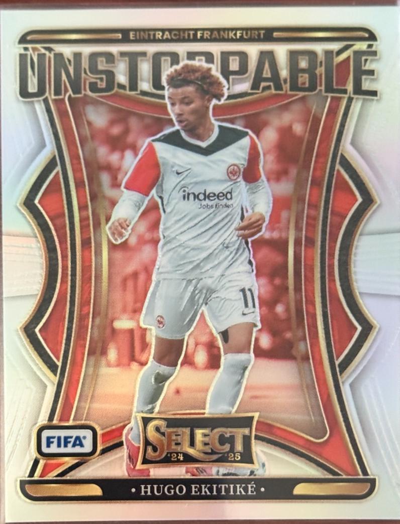 Hugo Ekitike #10