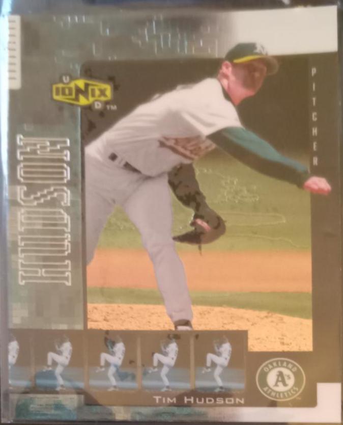 Tim Hudson #7 Baseball Cards 2000 Upper Deck Ionix