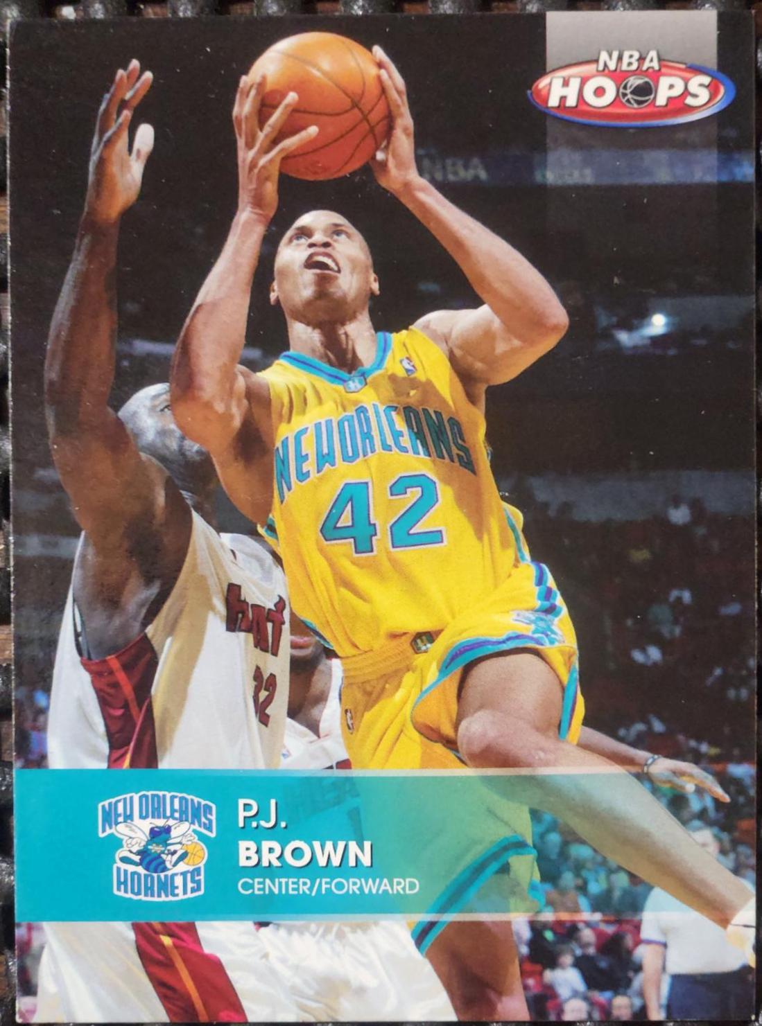 P.J. Brown #86 Basketball Cards 2005 Hoops