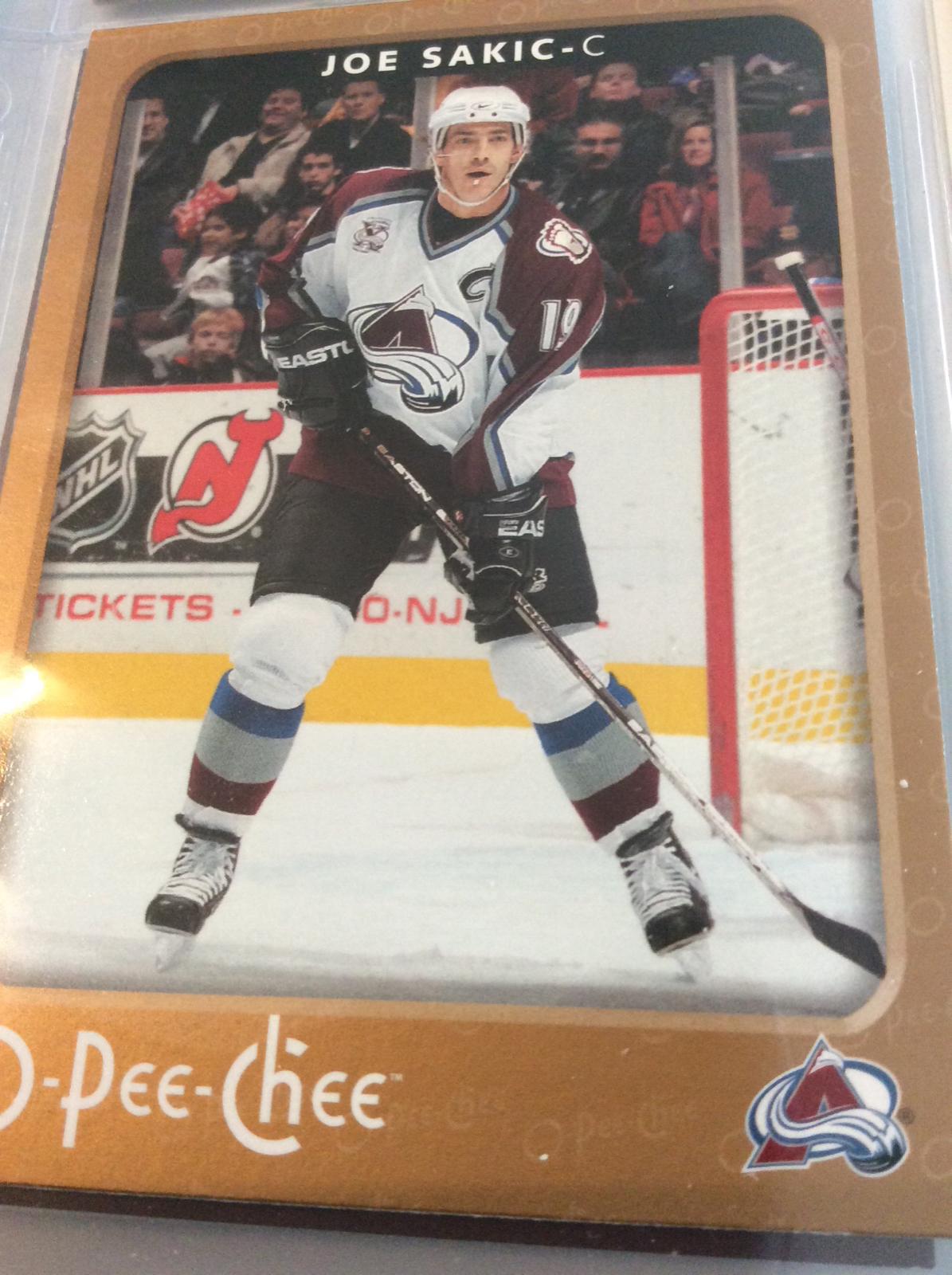 Joe Sakic #121 Hockey Cards 2006 O Pee Chee