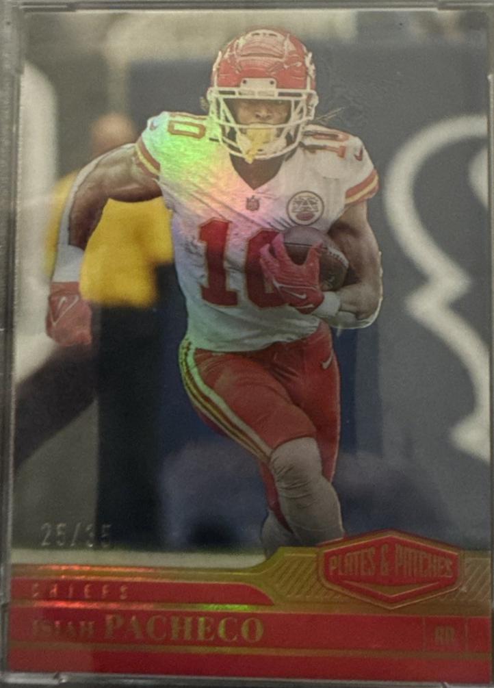 Isiah Pacheco [Gold] #77