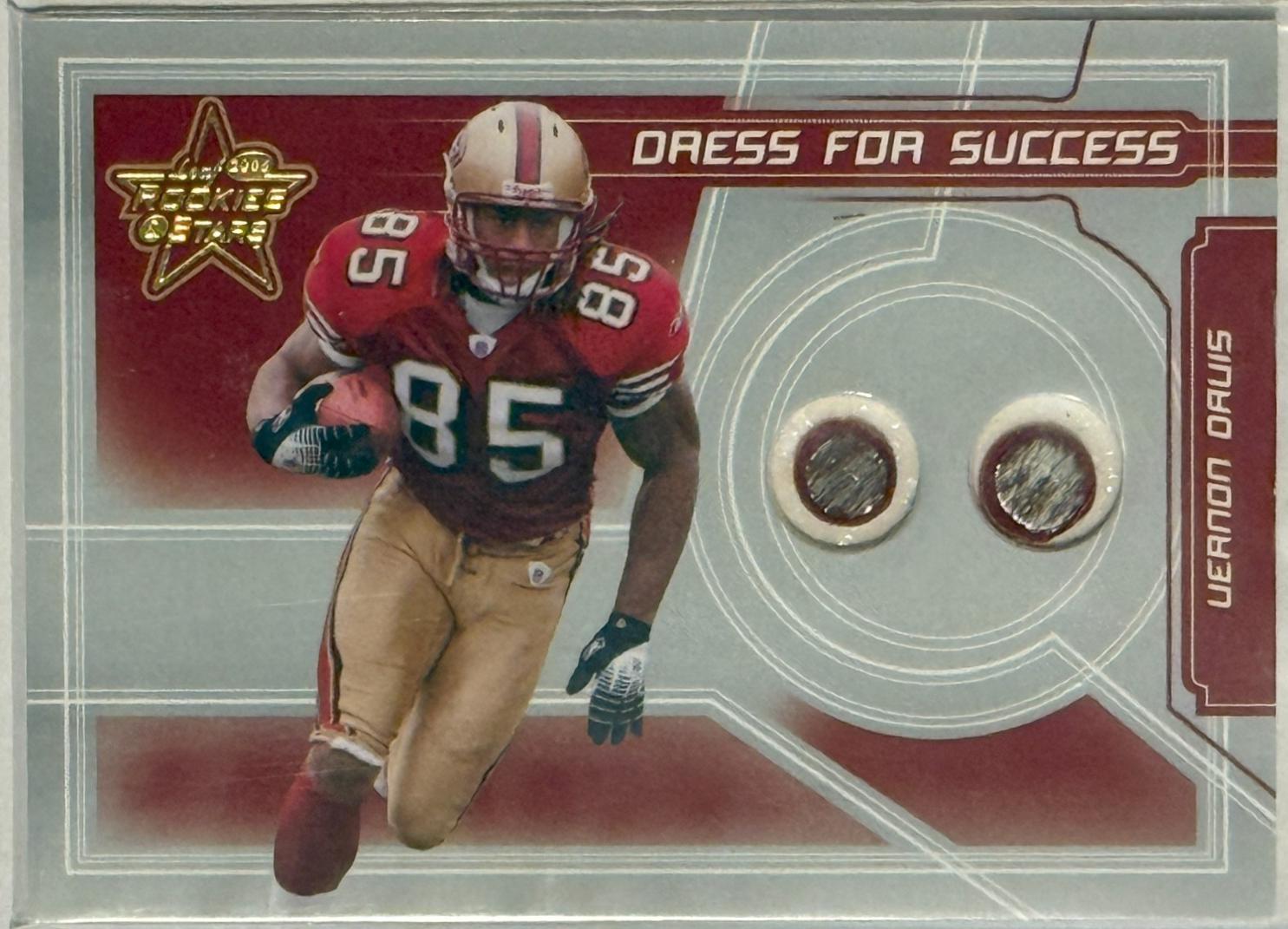 Vernon Davis #DS-18 2006 Leaf Rookies & Stars Dress For Success Football