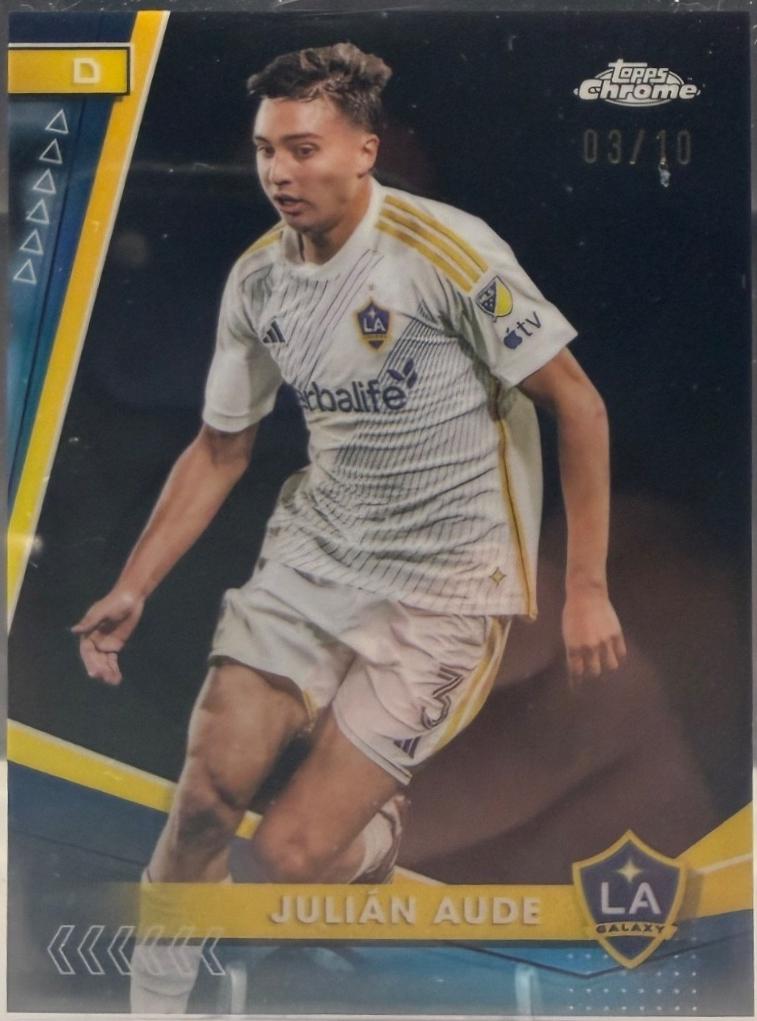 Julian Aude [Black Refractor] #29