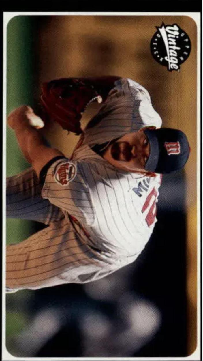 Eric Milton #102 Baseball Cards 2002 Upper Deck Vintage