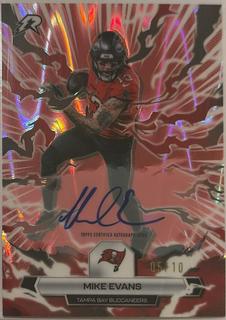Mike Evans