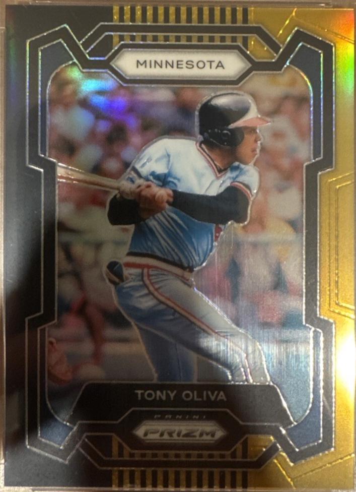 Tony Oliva [Black Gold] #27