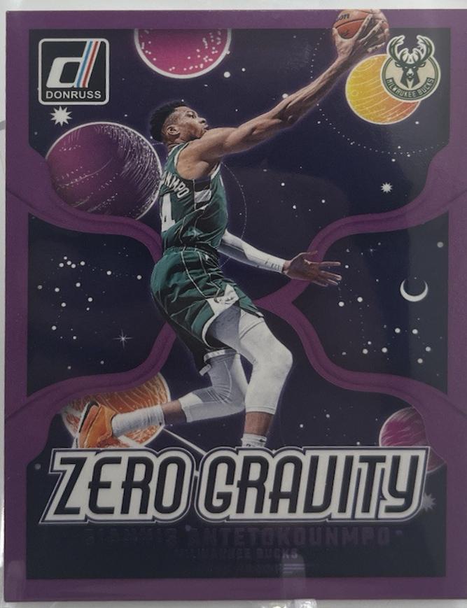 Giannis Antetokounmpo [Press Proof Purple] #6
