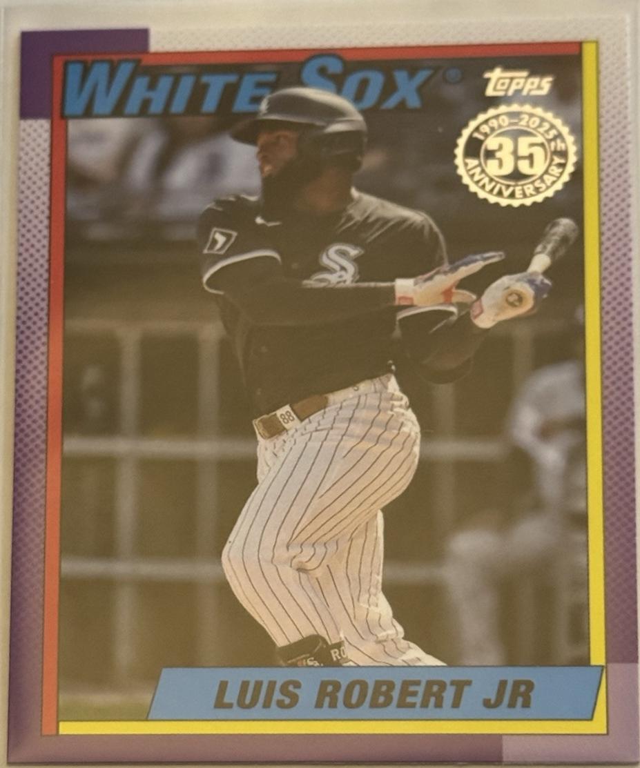 Luis Robert Jr #T90-88 Baseball Cards 2025 Topps 1990