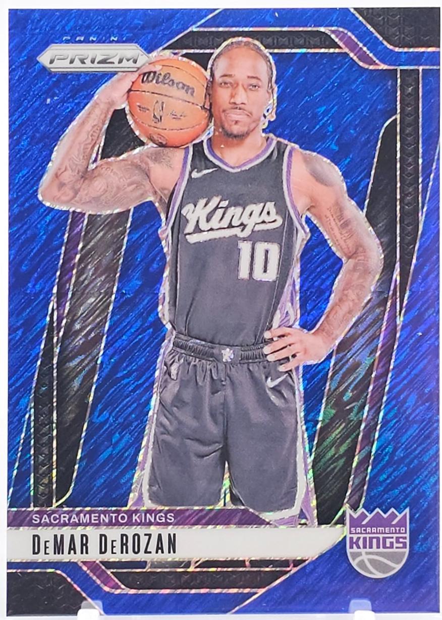 DeMar DeRozan [Blue Shimmer FOTL] #117