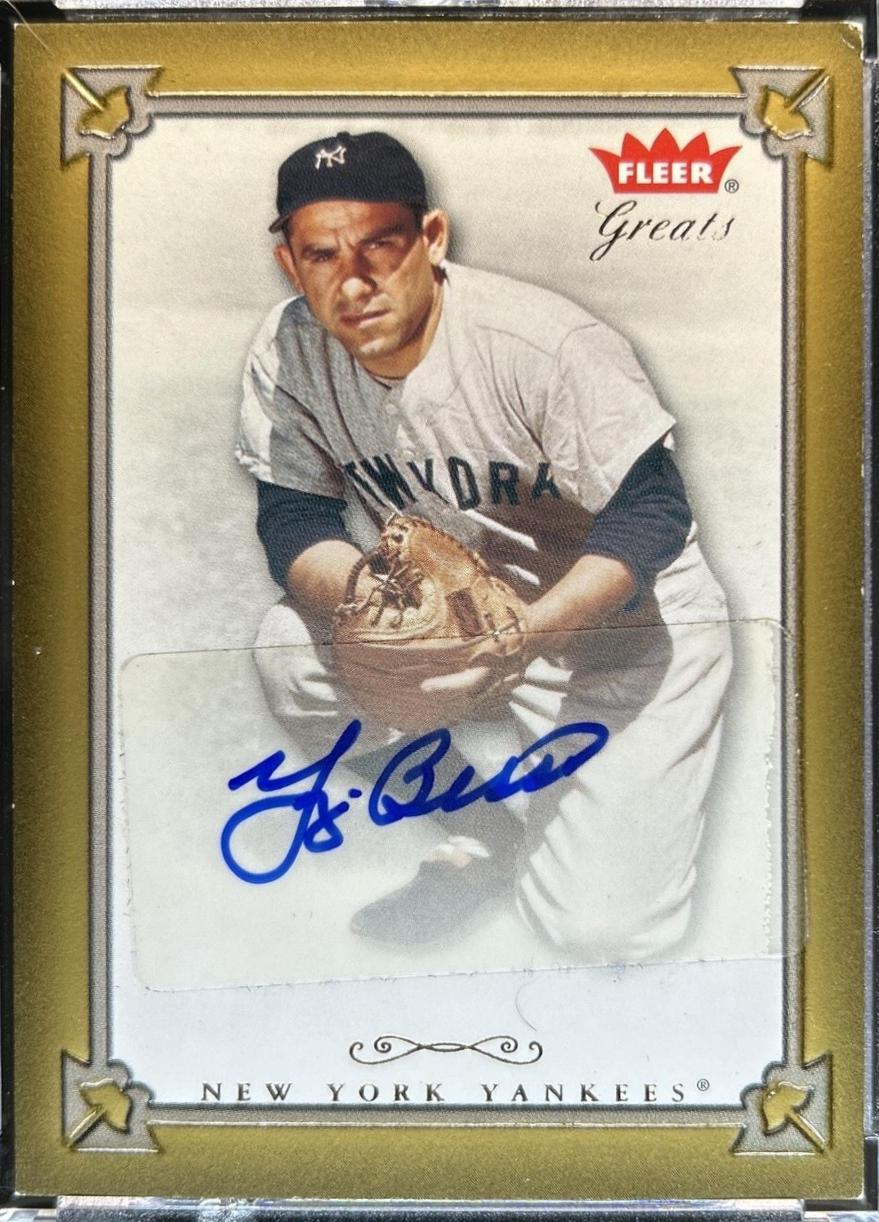 Yogi Berra #GBA-YB 2004 Fleer Greats Of The Game Autograph Baseball