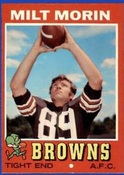 Milt Morin #249 Football Cards 1971 Topps
