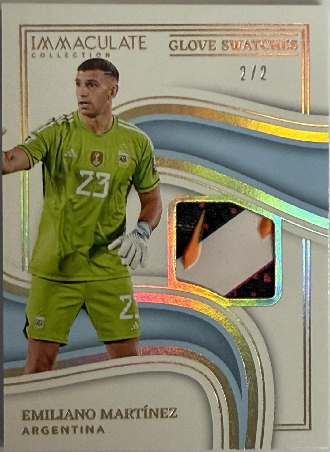 Emiliano Martinez #GS-EM 2023 Panini Immaculate Glove Swatch Soccer