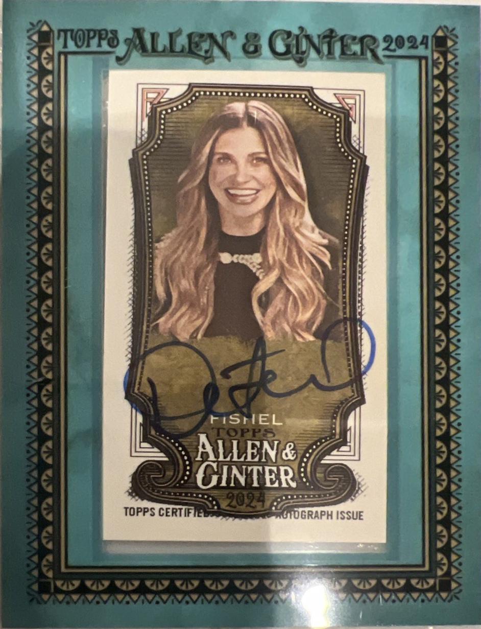 Danielle Fishel [Blue] #MA-DF