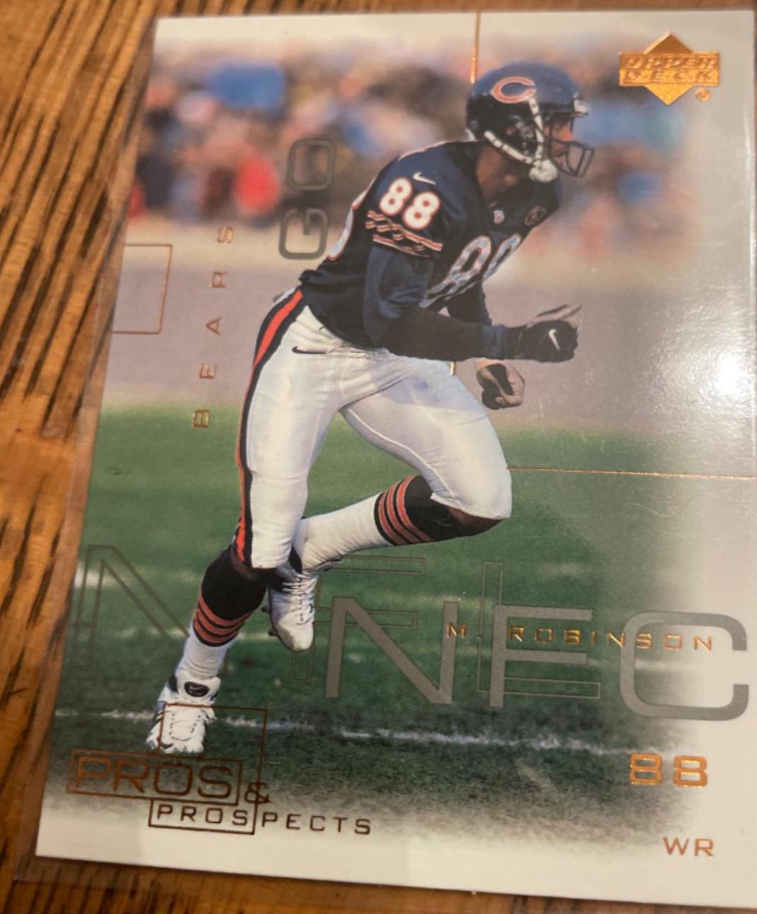 Marcus Robinson #15 Football Cards 2000 Upper Deck Pros & Prospects