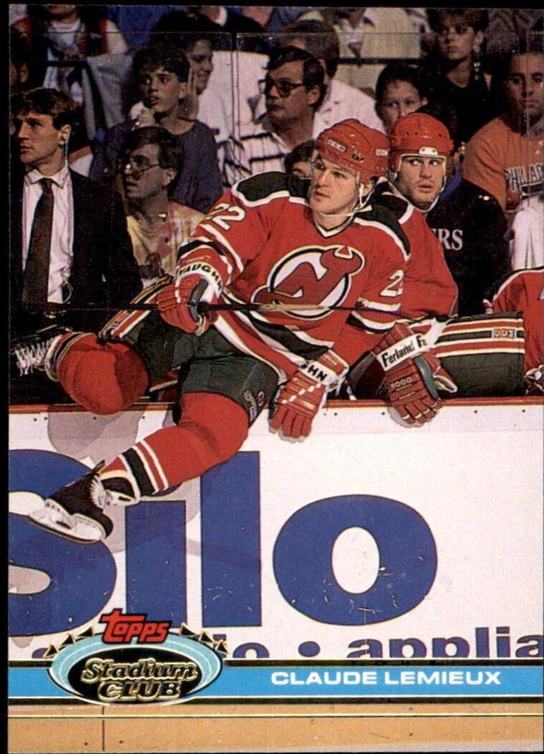 Claude Lemieux #18 Hockey Cards 1991 Stadium Club