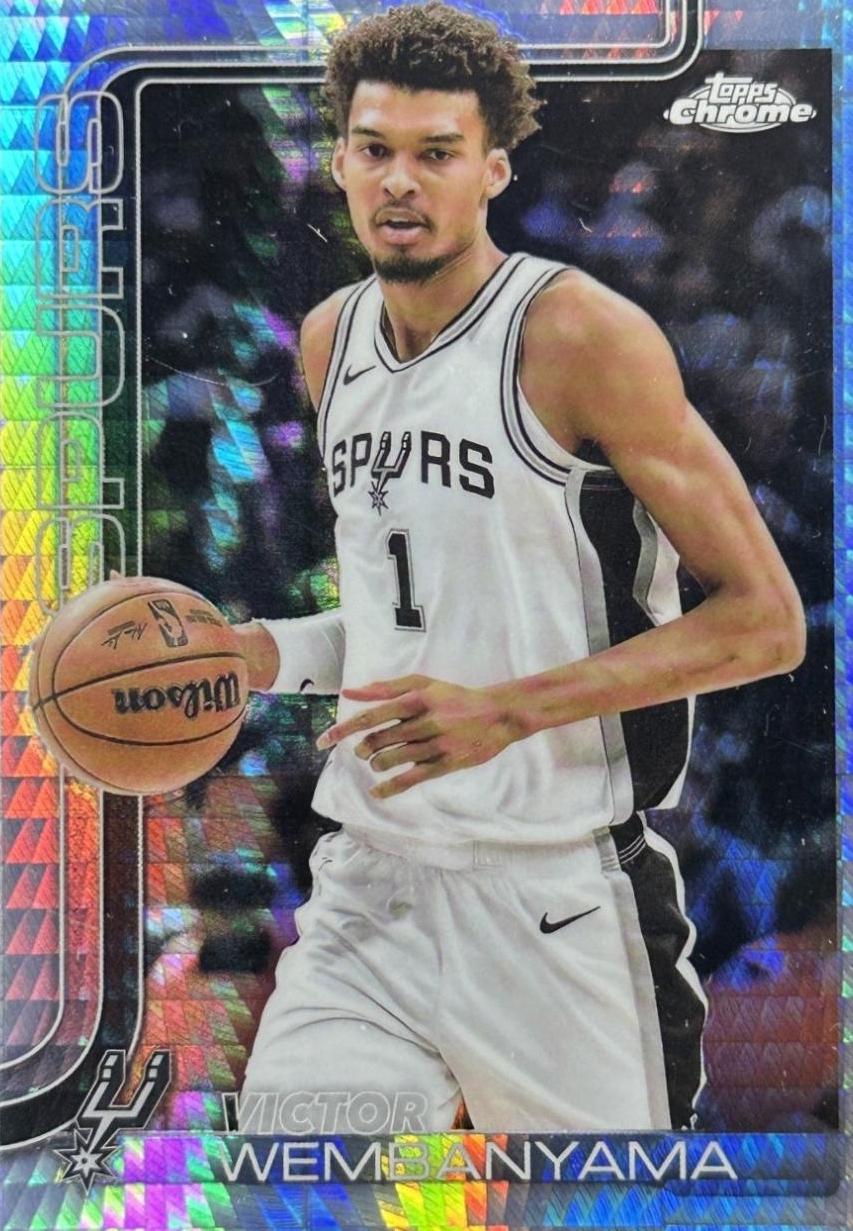 2025 Topps Chrome Victor Wembanyama [Prism Refractor] #221 card