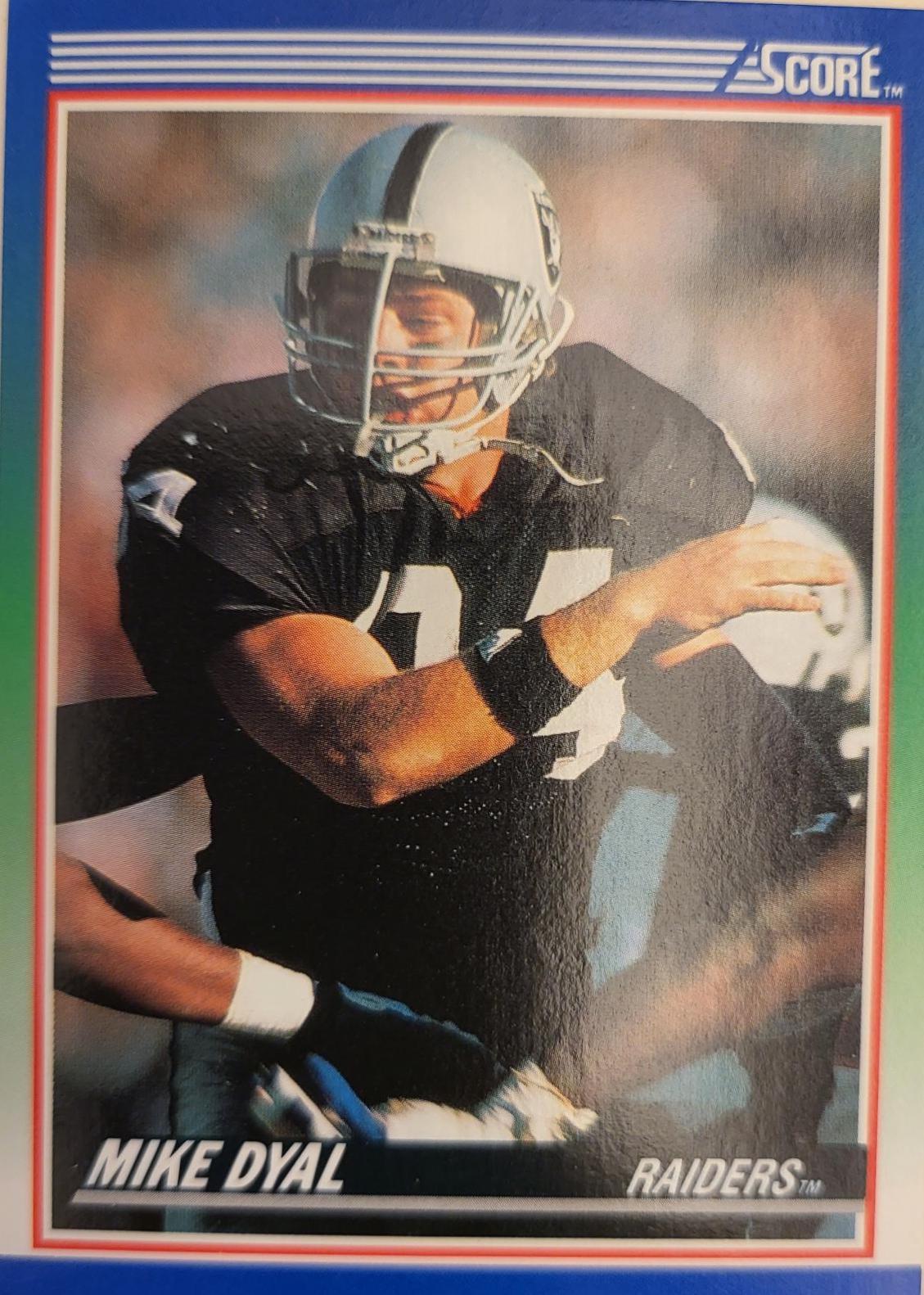Mike Dyal #86 Football Cards 1990 Panini Score