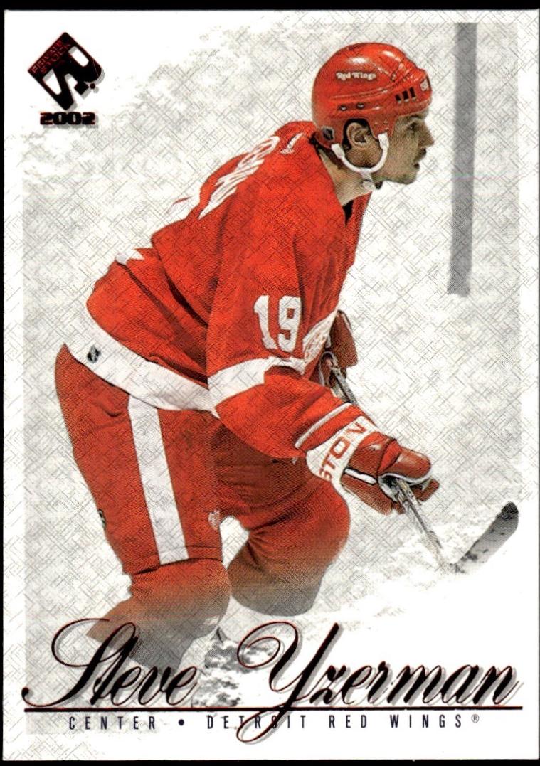 Steve Yzerman #38 2001 Pacific Private Stock Hockey