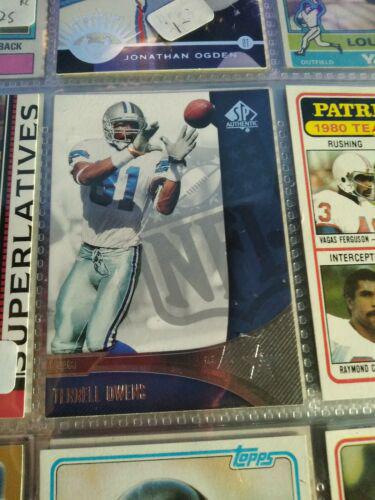 Terrell Owens #25 Football Cards 2006 SP Authentic