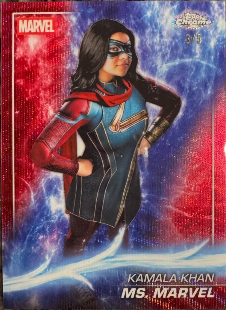 Ms. Marvel [Red Wave Refractor] #136