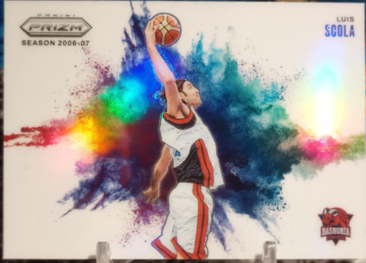 Luis Scola #18