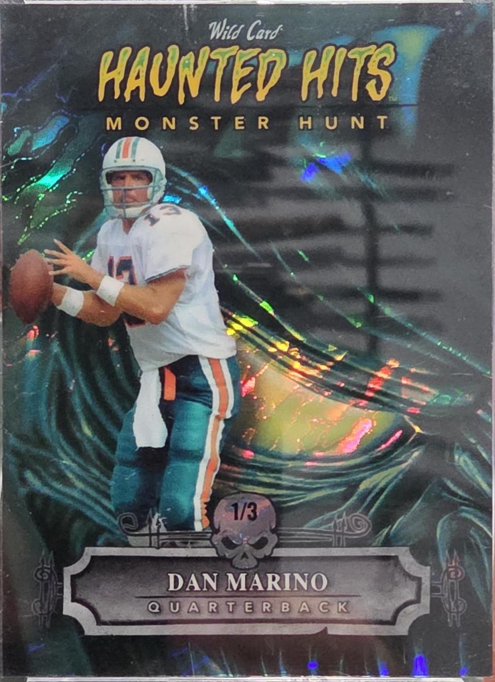 Dan Marino #HHP-DM 2024 Wild Card Haunted Hits Monster Hunt Football