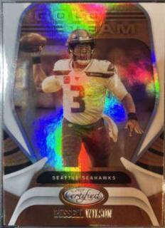 Russell Wilson #GT-RW Football Cards 2020 Panini Certified Gold Team