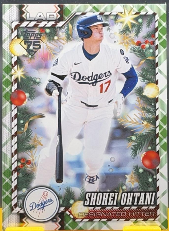 Shohei Ohtani [Holiday Plaid] #H100 Prices | 2026 Topps Holiday ...