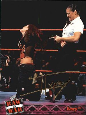 Ivory #16 Wrestling Cards 2001 Fleer WWF Raw Is War