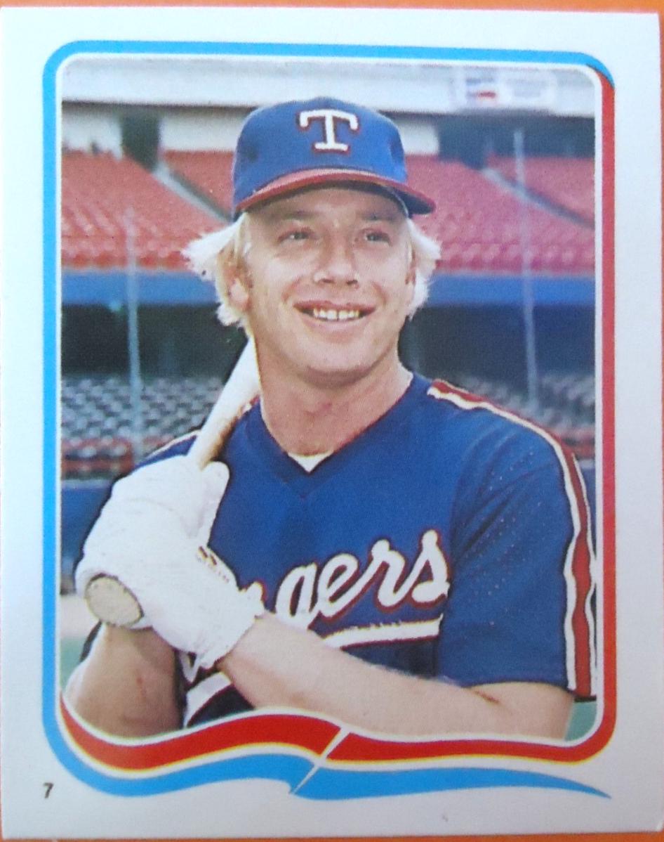 Buddy Bell #7 Baseball Cards 1985 Fleer Star Stickers