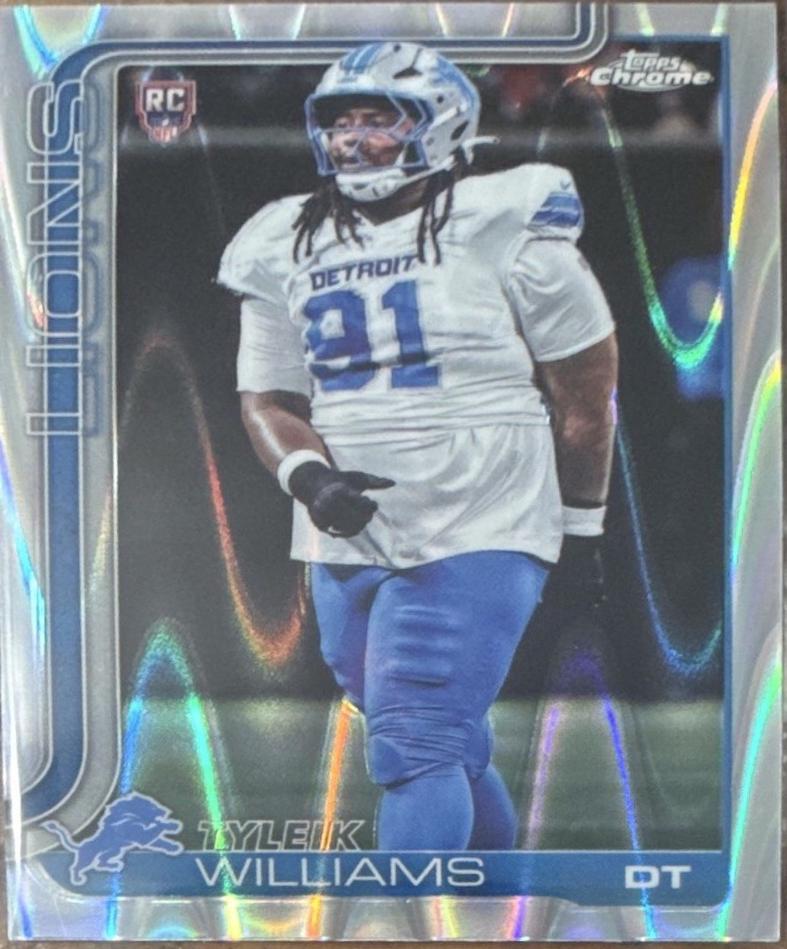 Tyleik Williams [Topps Refractor] #364