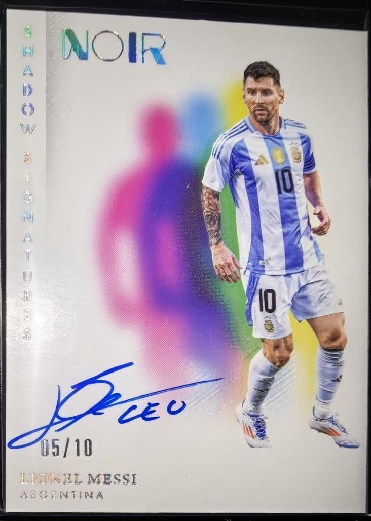 Lionel Messi #2 2024 Panini Noir Shadow Signature Soccer