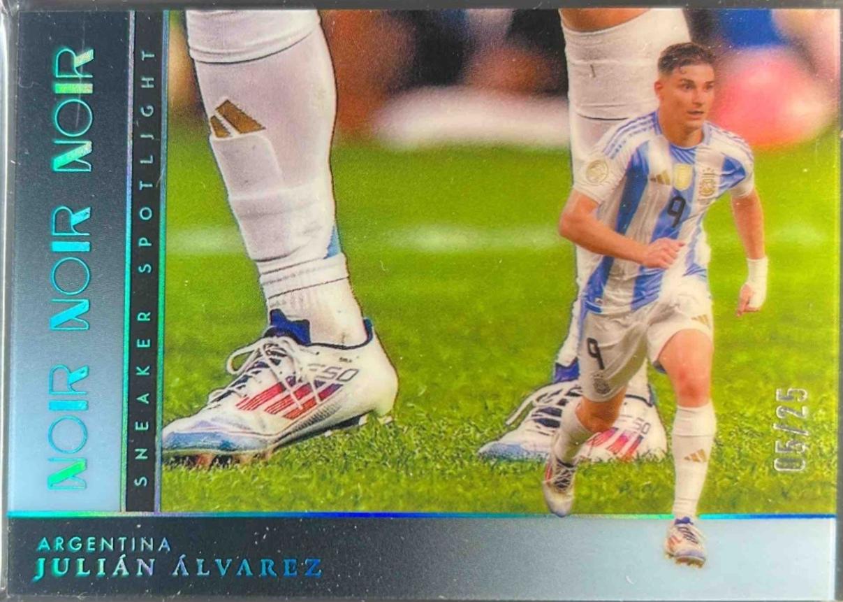 Julian Alvarez #20