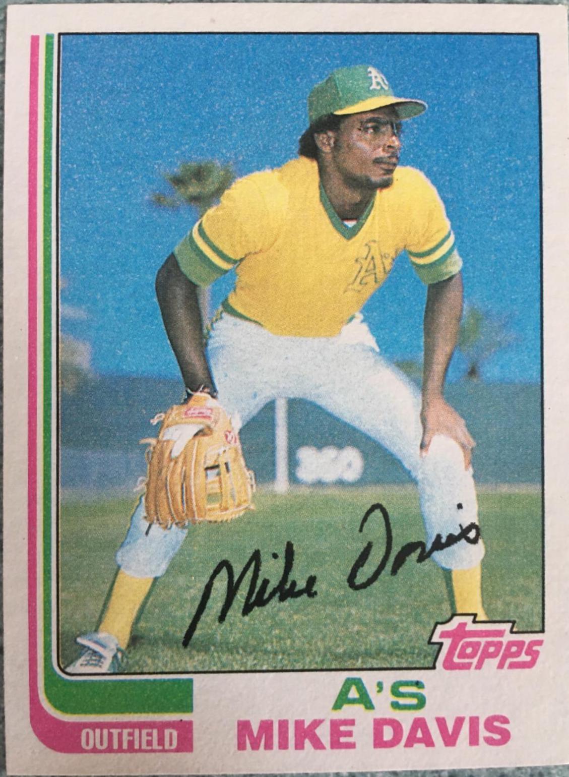 Mike Davis (1982 Topps)