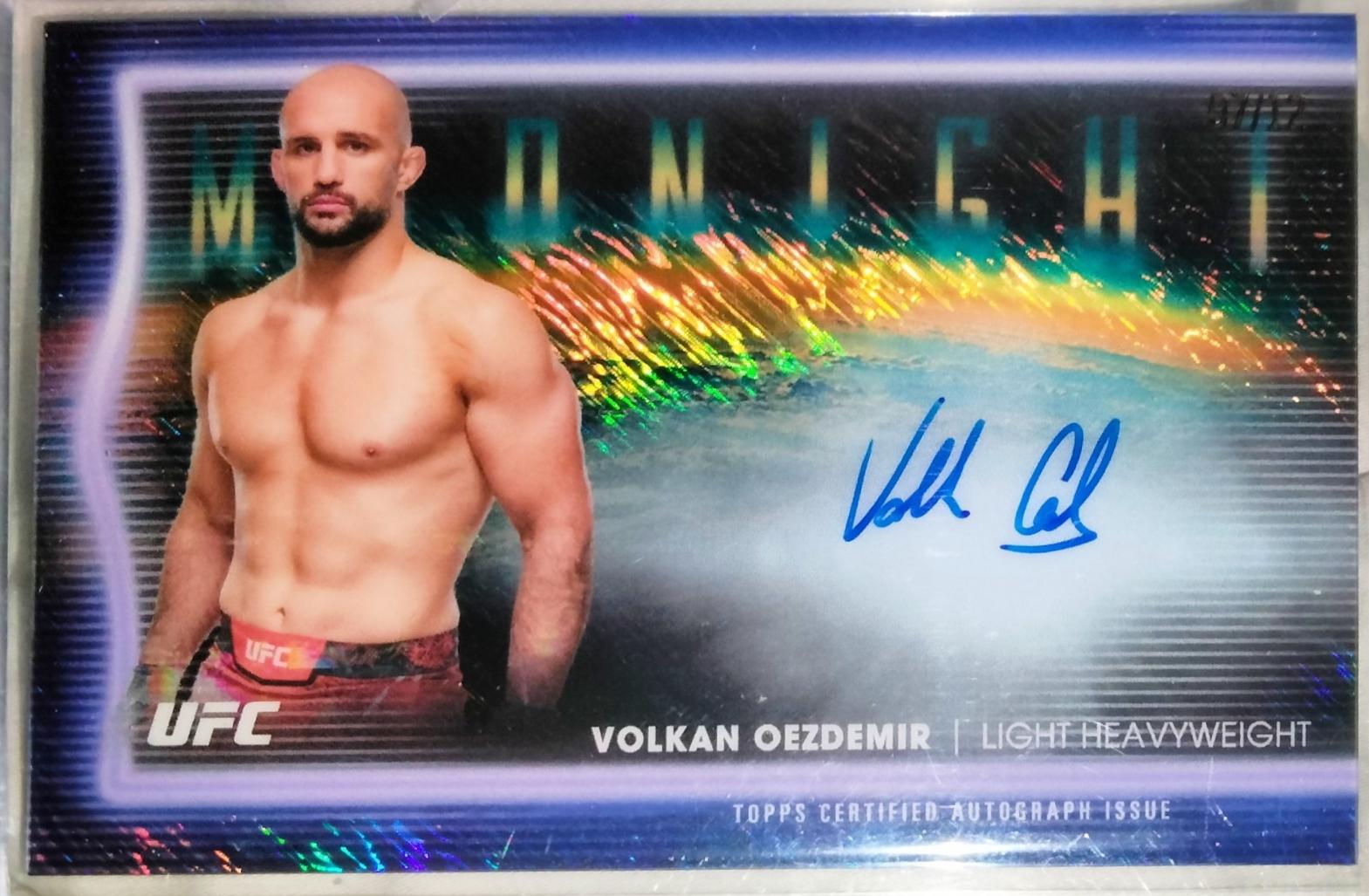 Volkan Oezdemir [Midnight] #HNS-VO Prices | 2025 Topps Midnight UFC ...