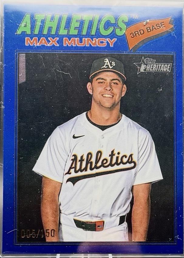 Max Muncy [Blue Bordered Chrome] #105